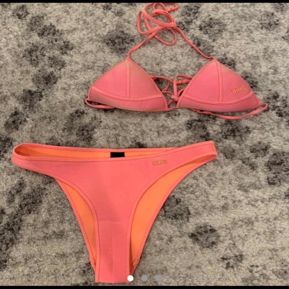 Triangl bikini!!